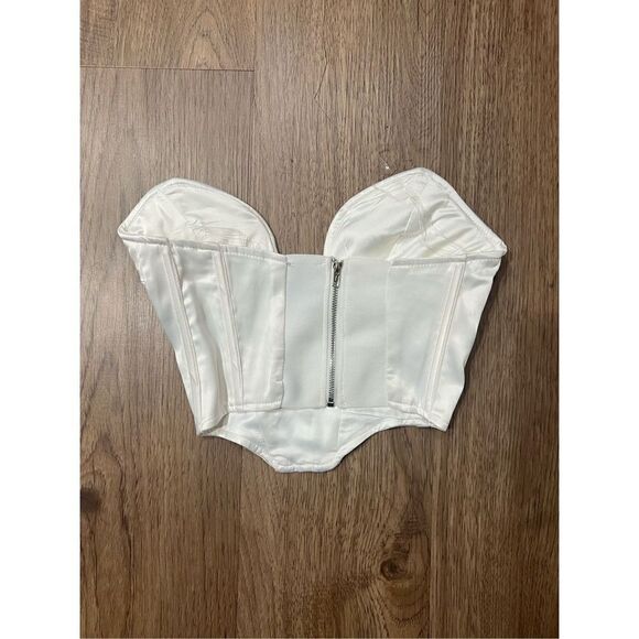 Princess Polly Irvine strapless stop - White size 2 NWOT - Picture 7 of 8